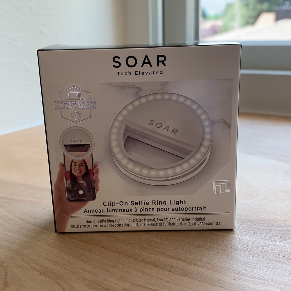 SOAR Tech Elevated Clip-On Selfie Ring Light